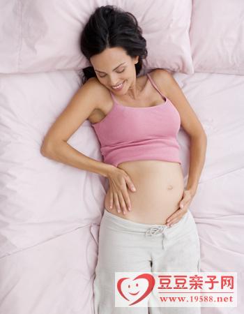 孕妇优质睡眠建议保持养成良好的睡眠