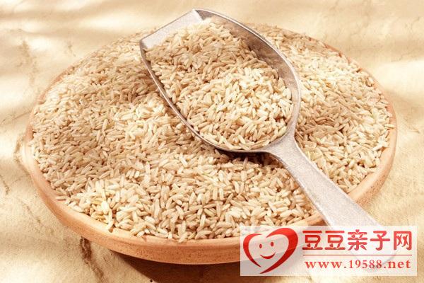 儿童消化消化不良可吃点薏米，小米、糙米等多种谷类对孩子有益处