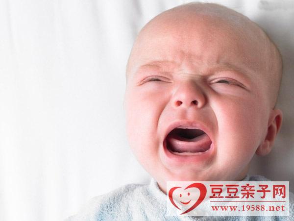 宝宝不喜欢洗澡或宝宝长牙期间脾气大怎么办？