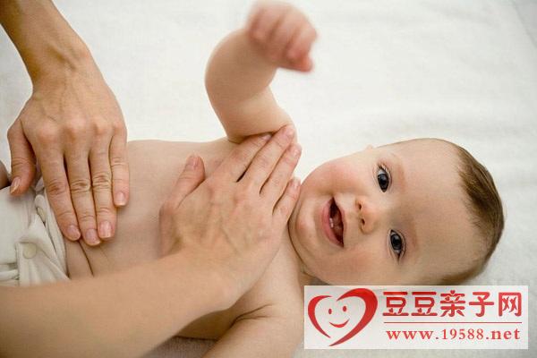 早产儿按摩方法帮助早产儿健康成长